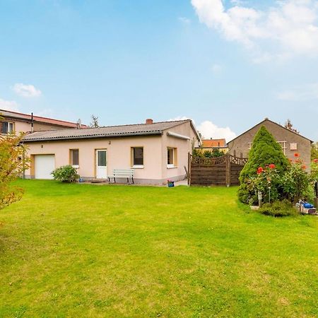 Idyllic Bungalow In Pepelow With Garden Exterior photo